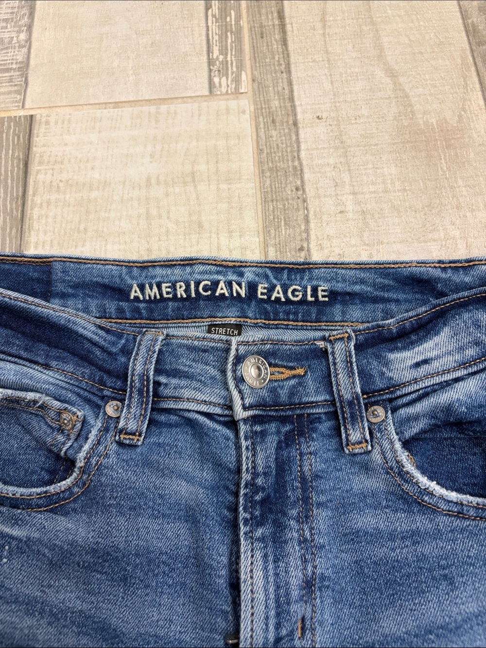 American eagle Low rise Dark wash Jean